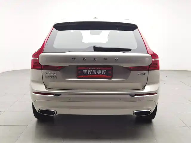 Volvo XC60 2021 T5 AWD Inscription — фото 4