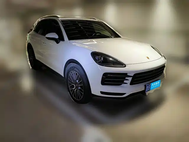 Porsche Cayenne 2018 Cayenne 3.0T — фото 3