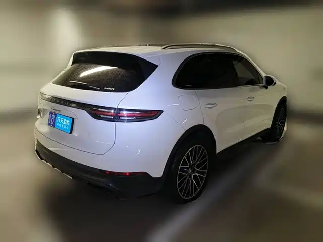 Porsche Cayenne 2018 Cayenne 3.0T — фото 5