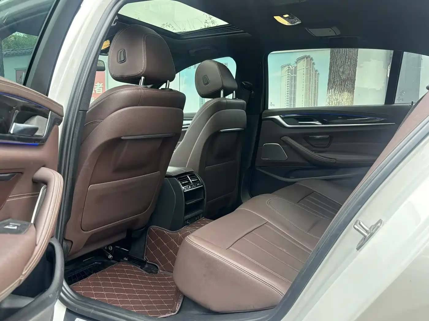 BMW 5 Series 2020 525Li M Sport Package фото 8
