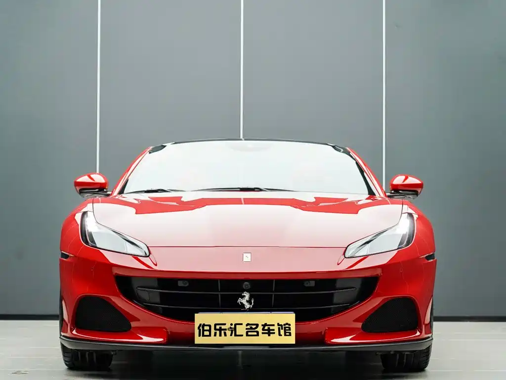 Photo 6 - Ferrari Portofino