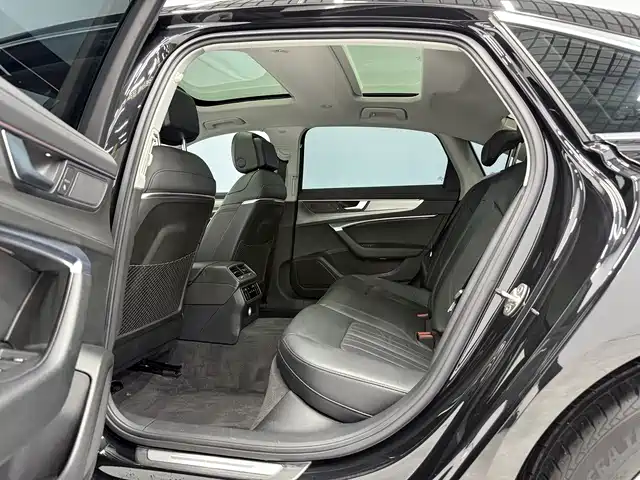 Audi A6L 2019 45 TFSI Premium Elegance фото 12
