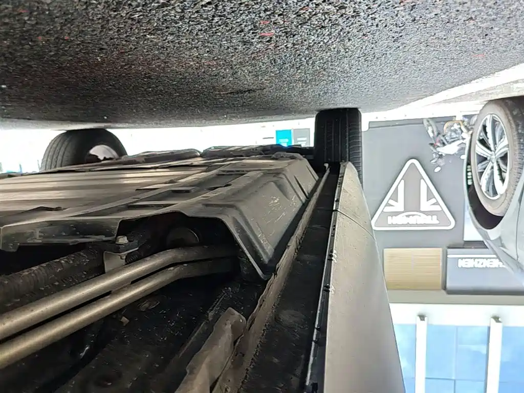 BYD Song Pro New Energy 2019 DM 1.5T 4WD Performance Luxury фото 22