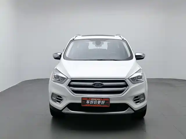 Ford Kuga 2017 EcoBoost 180 FWD Platinum — фото 3