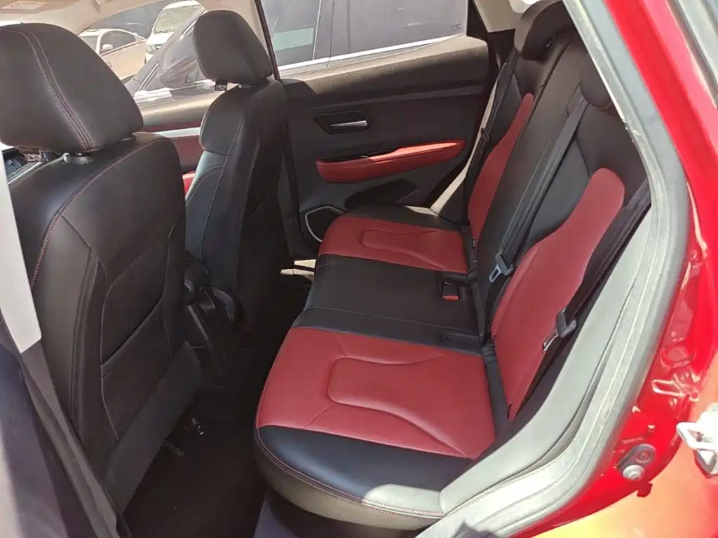 Haval H2s 2017 2017 Model Red Label 1.5T DCT Comfort