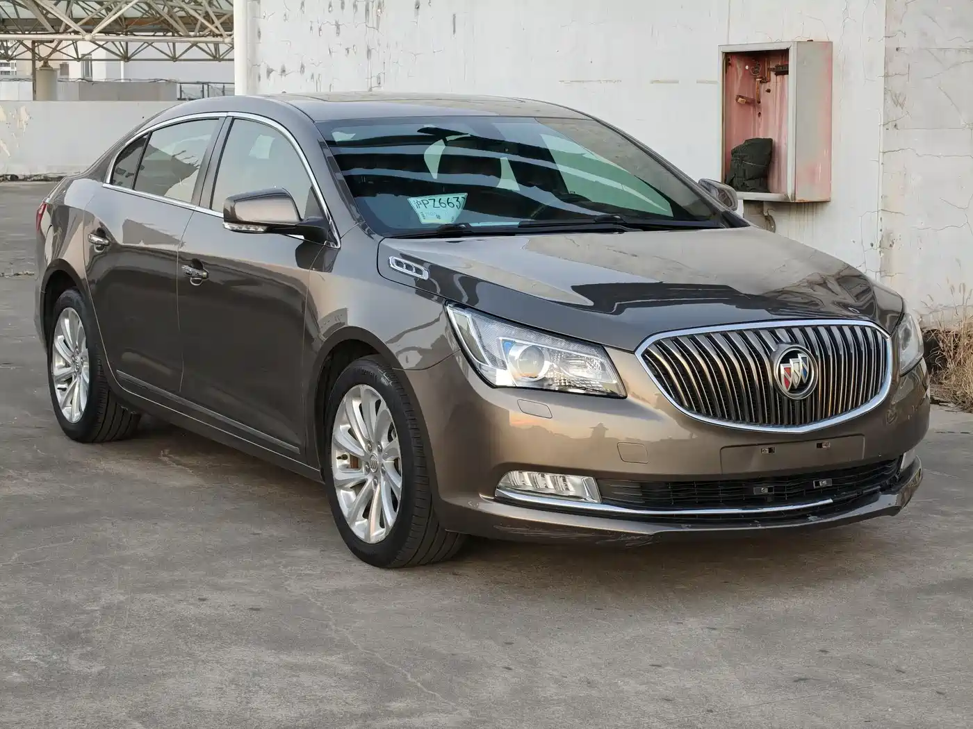 Фото 3 - Buick LaCrosse
