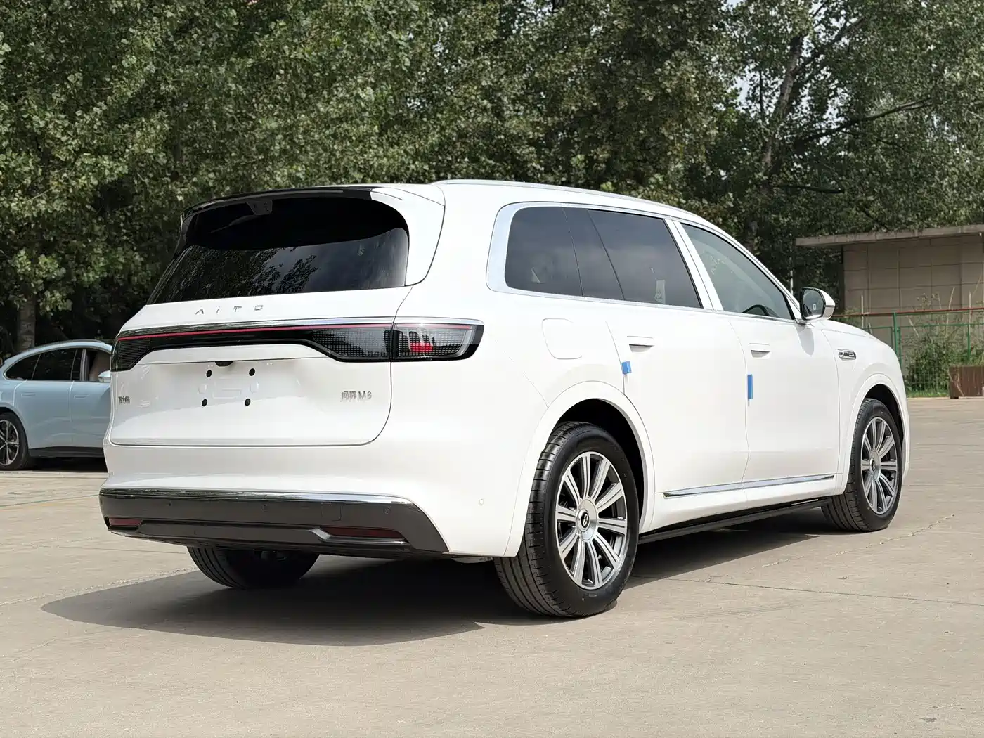 AITO Wenjie AITO M8 2026 2025 Extended Range Max 37kWh 5-Seater
