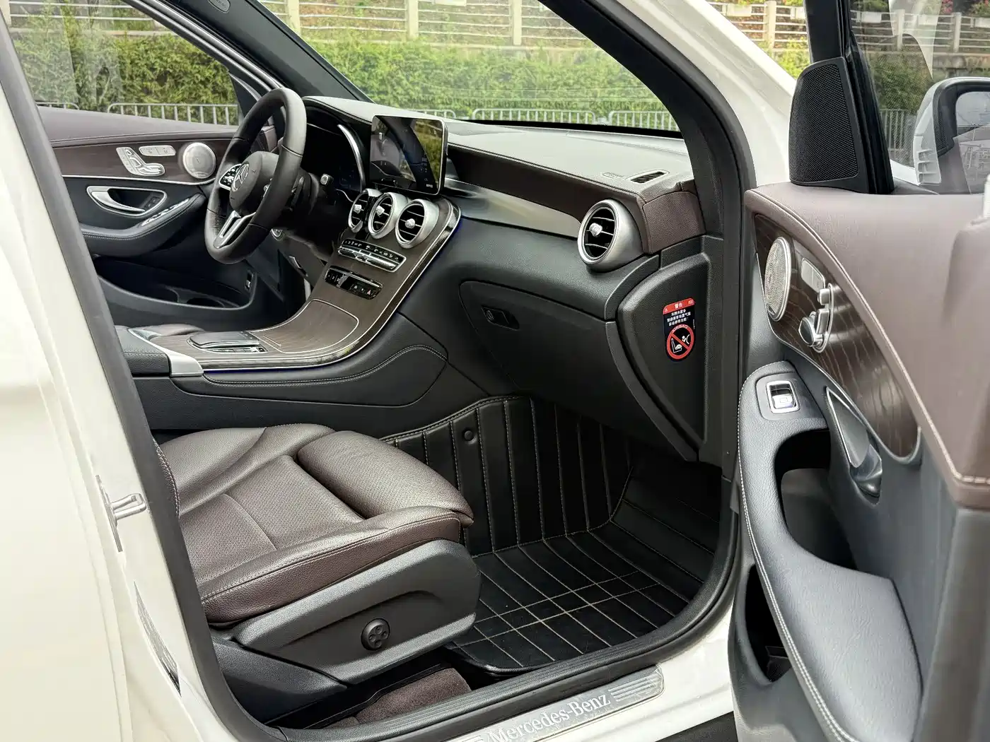 Mercedes-Benz GLC 2021 GLC 260 L 4MATIC Luxury фото 11