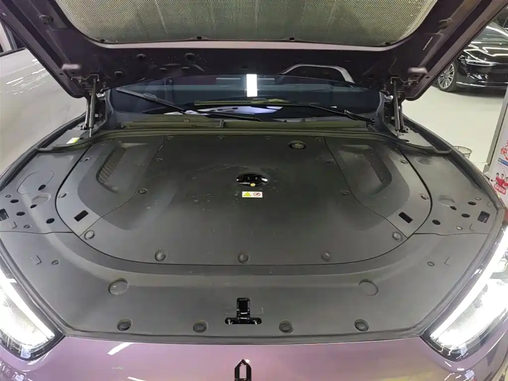 AITO Wenjie AITO M5 2025 Extended Range Ultra AWD фото 20