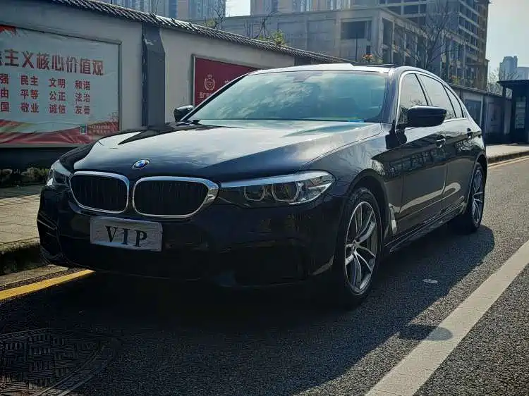 BMW 5 Series 2020 525Li M Sport Package