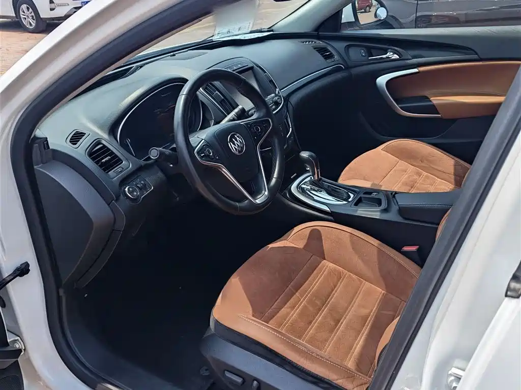 Buick Regal 2015 1.6T Elite Tech Edition фото 12