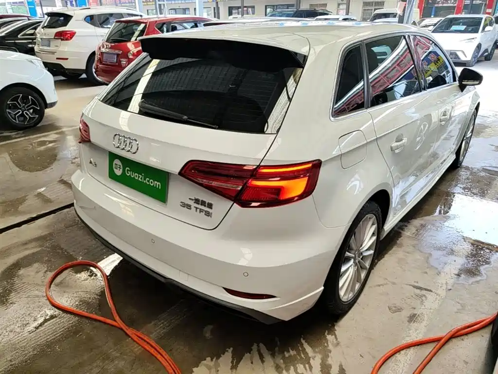 Audi A3 2017 Sportback 35 TFSI Fashion фото 7