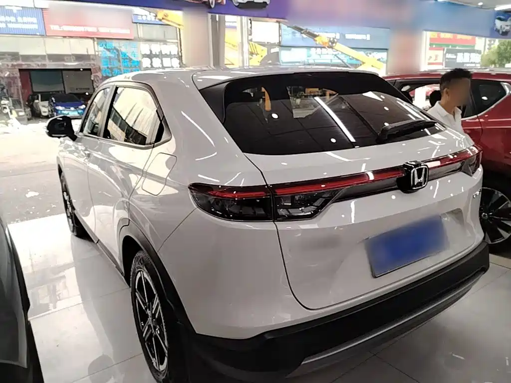 Photo 5 - Honda Vezel