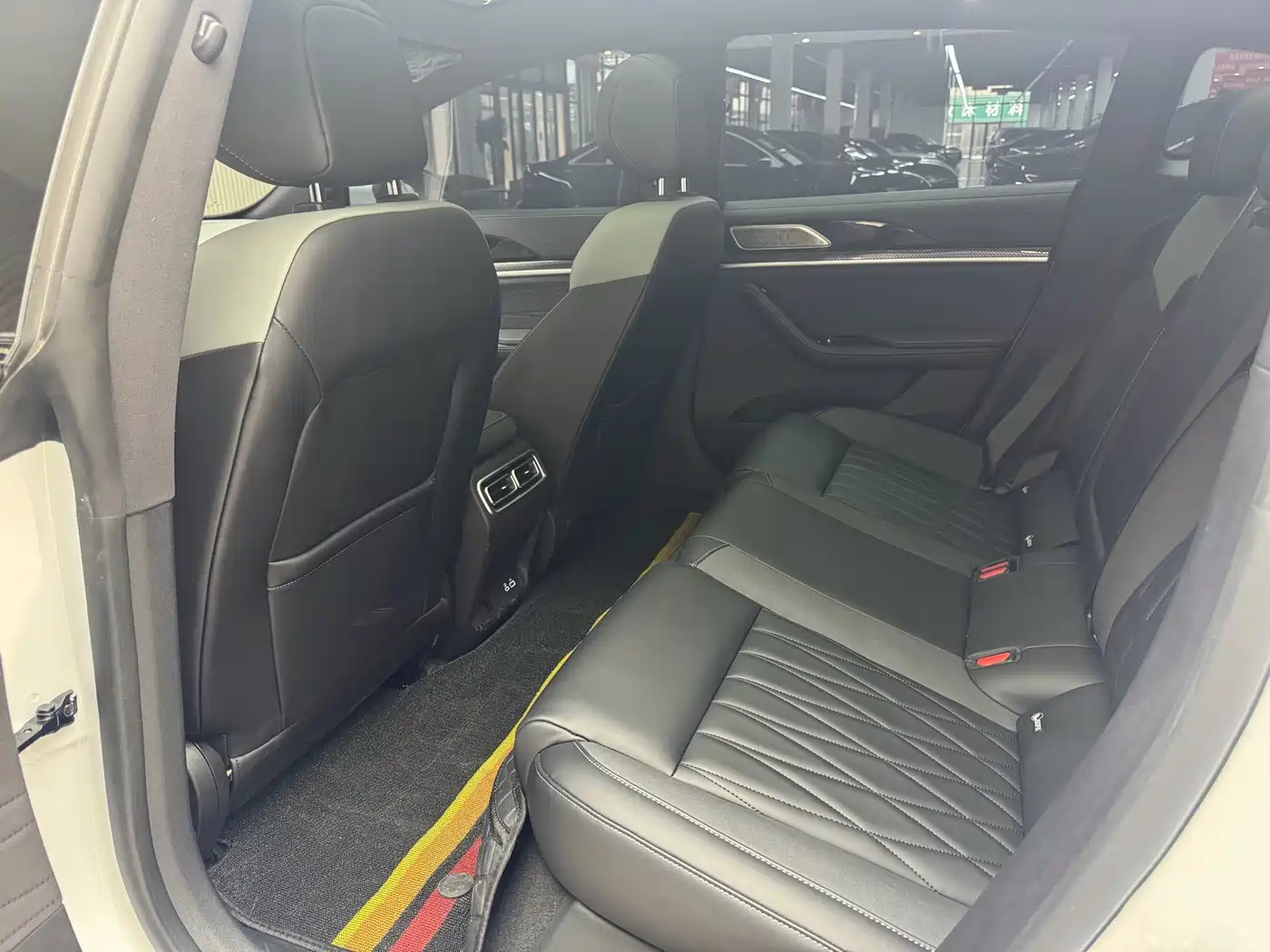 Nezha Auto Nezha S Shooting Brake 2025 2024 Model Range Extender 300 Standard