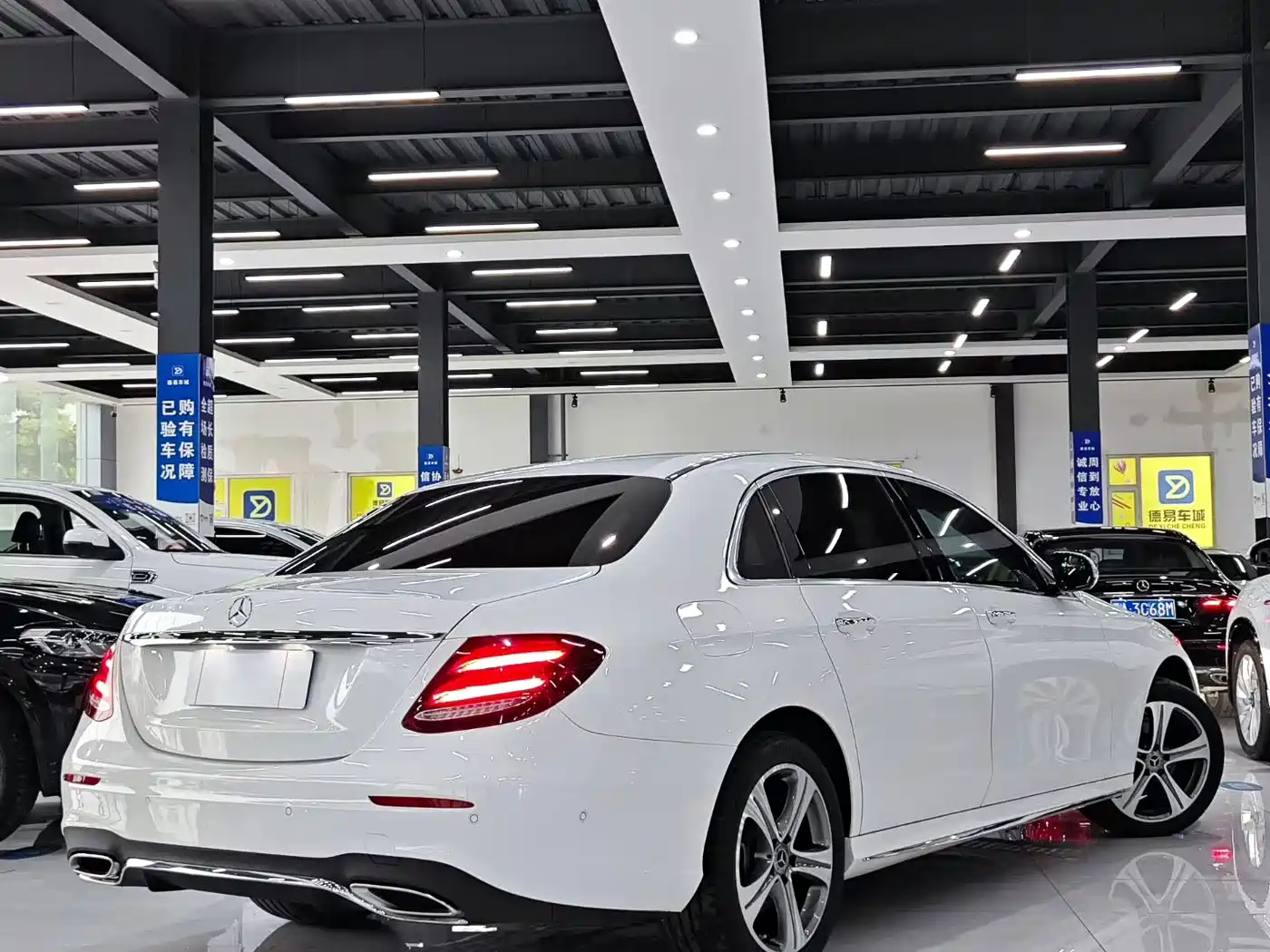 Mercedes-Benz E-Class 2019 E 260 L Sport фото 9
