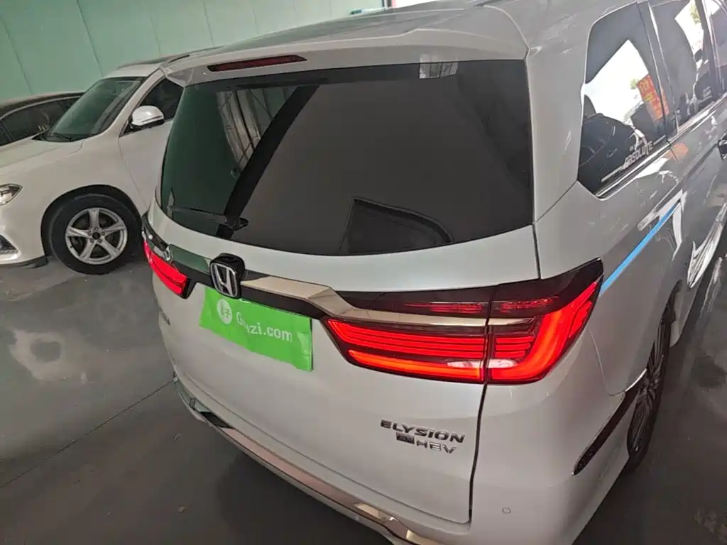 Honda Elysion 2024 2024 2.0L e:HEV Luxury Edition