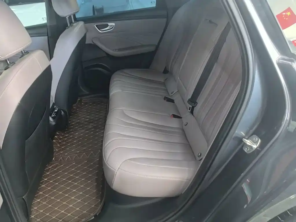 Roewe M7 DMH 2026 2025 1.5T 115km Mid-range