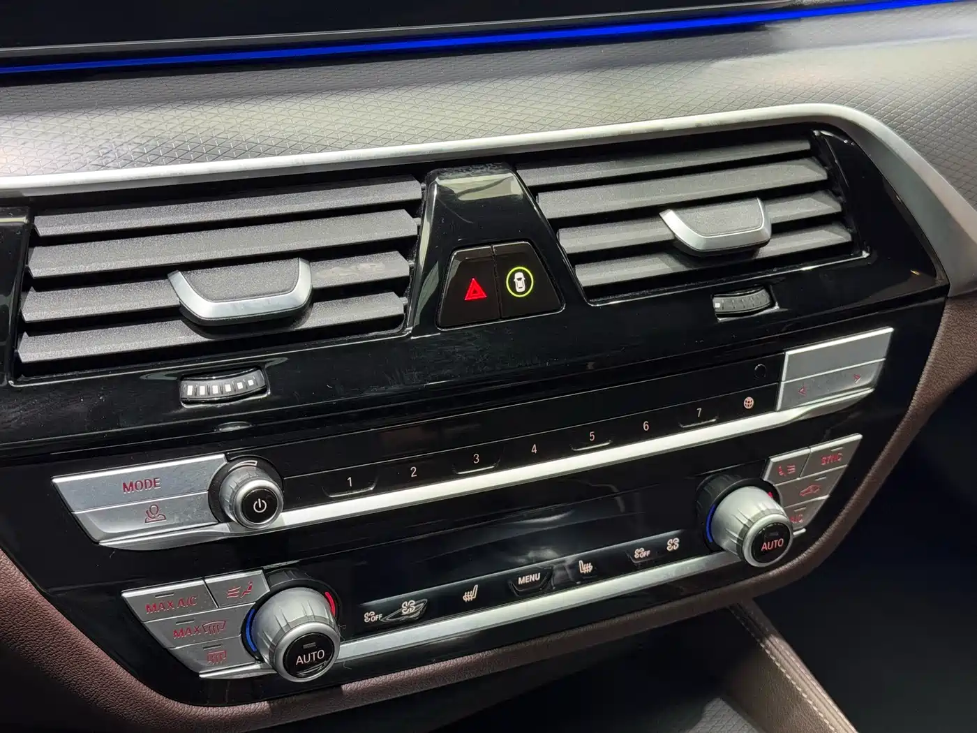 BMW 5 Series (Import) 2022 Facelift 540i Style Edition M Sport Package фото 12
