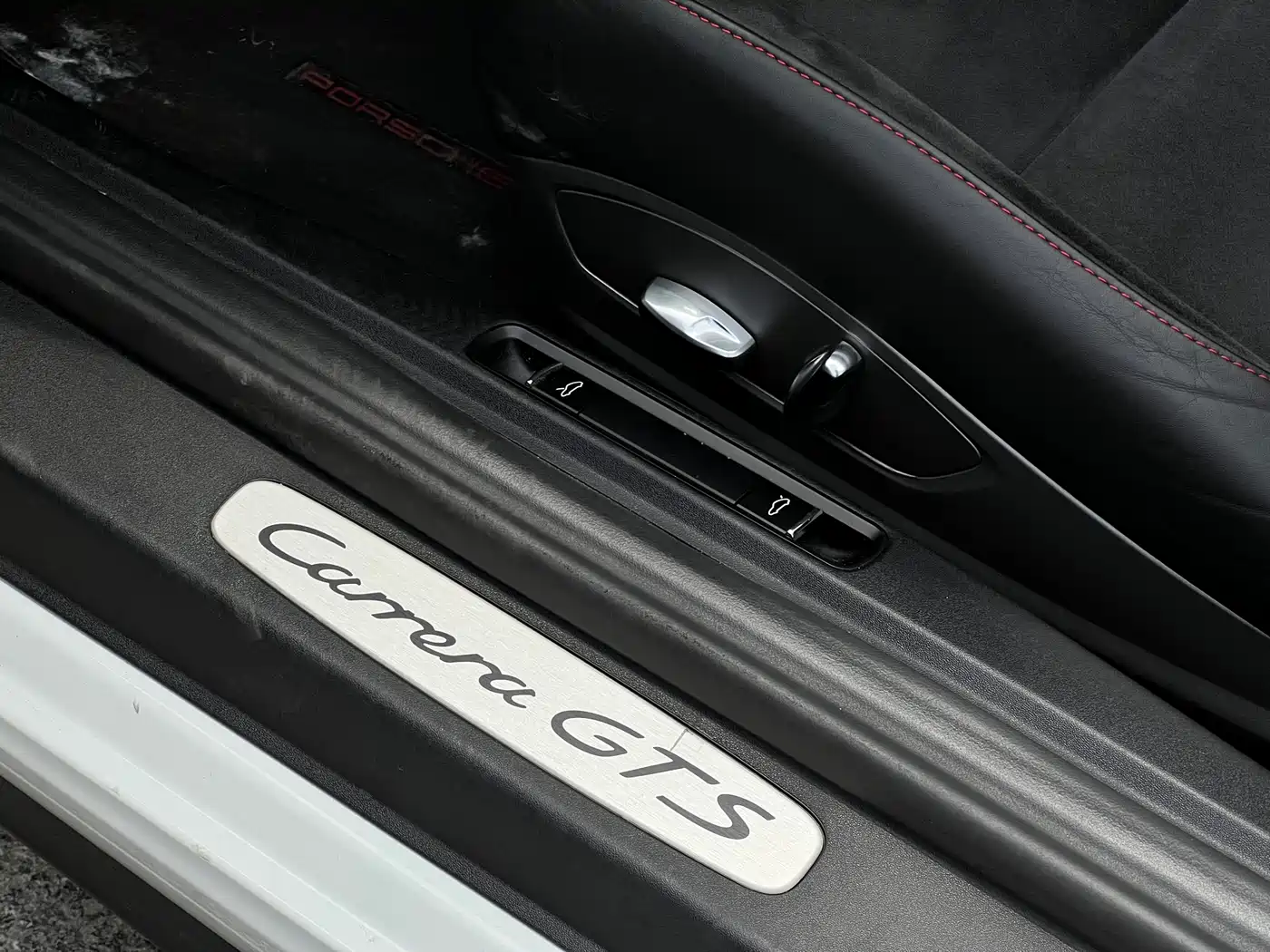 Porsche 911 2017 Carrera Cabriolet GTS 3.0T фото 22