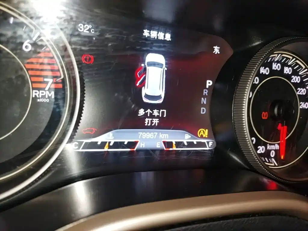Jeep Cherokee 2018 2017 2.4L Leading Smart Edition