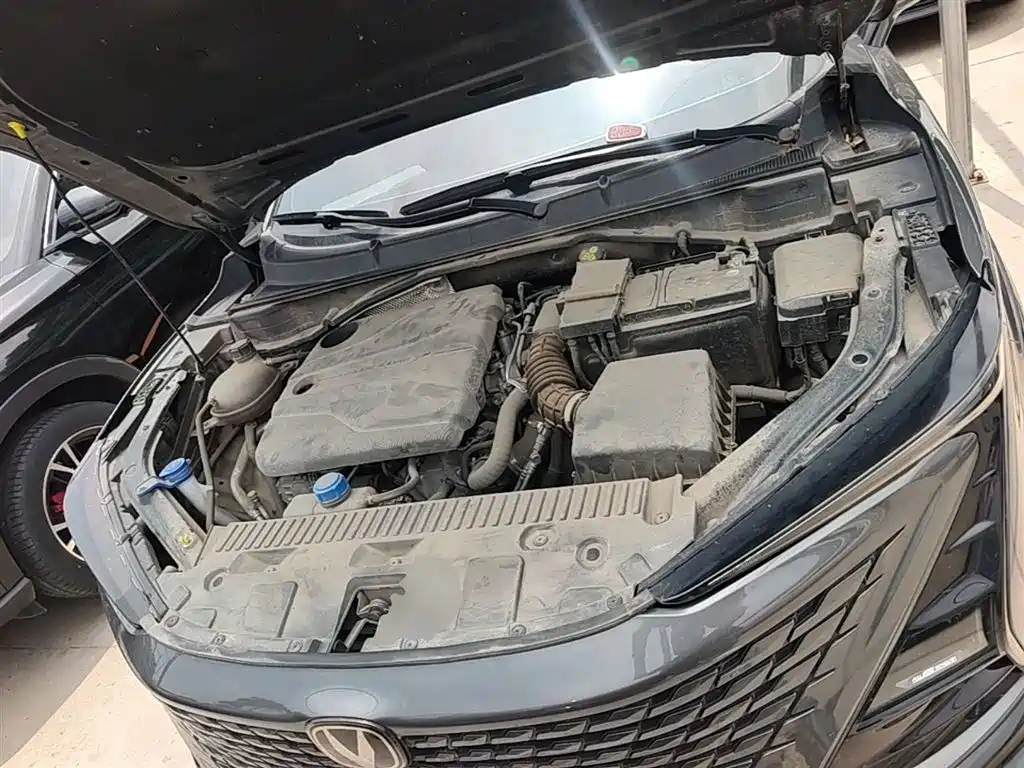 CHANGAN UNI-T