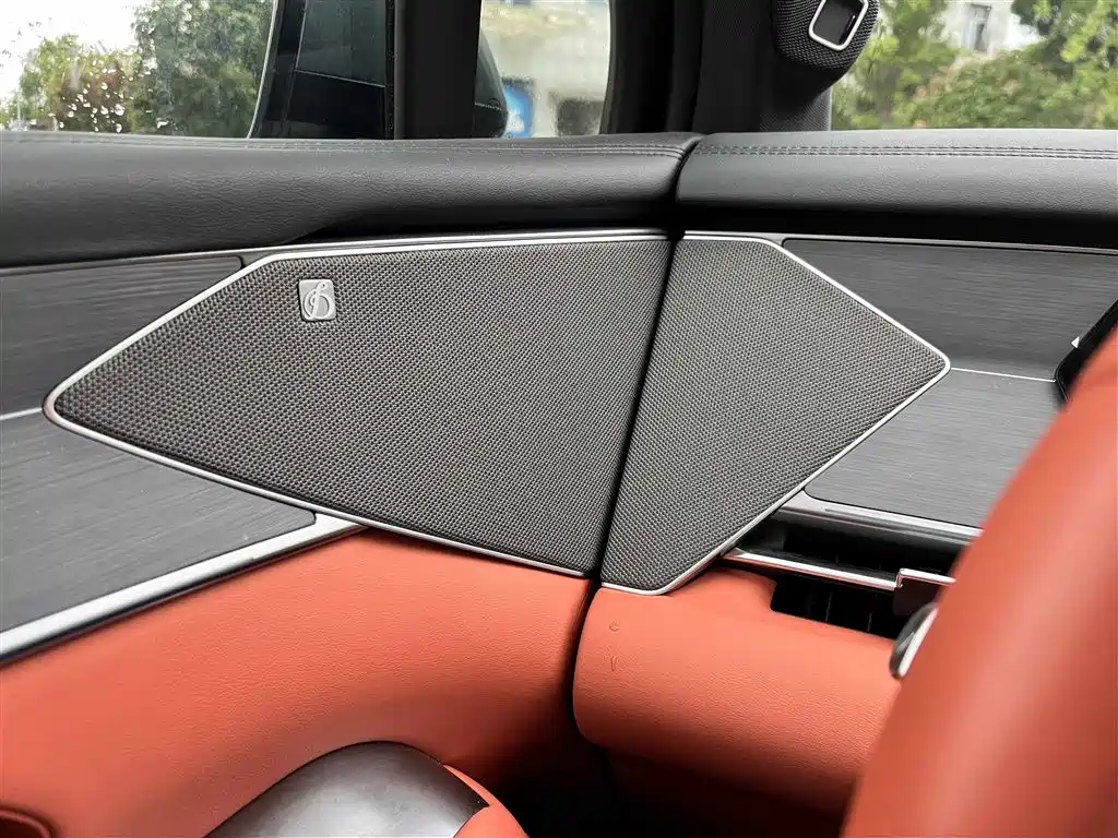 BYD Tang L 2025 DM 175KM Drone Player Edition фото 6