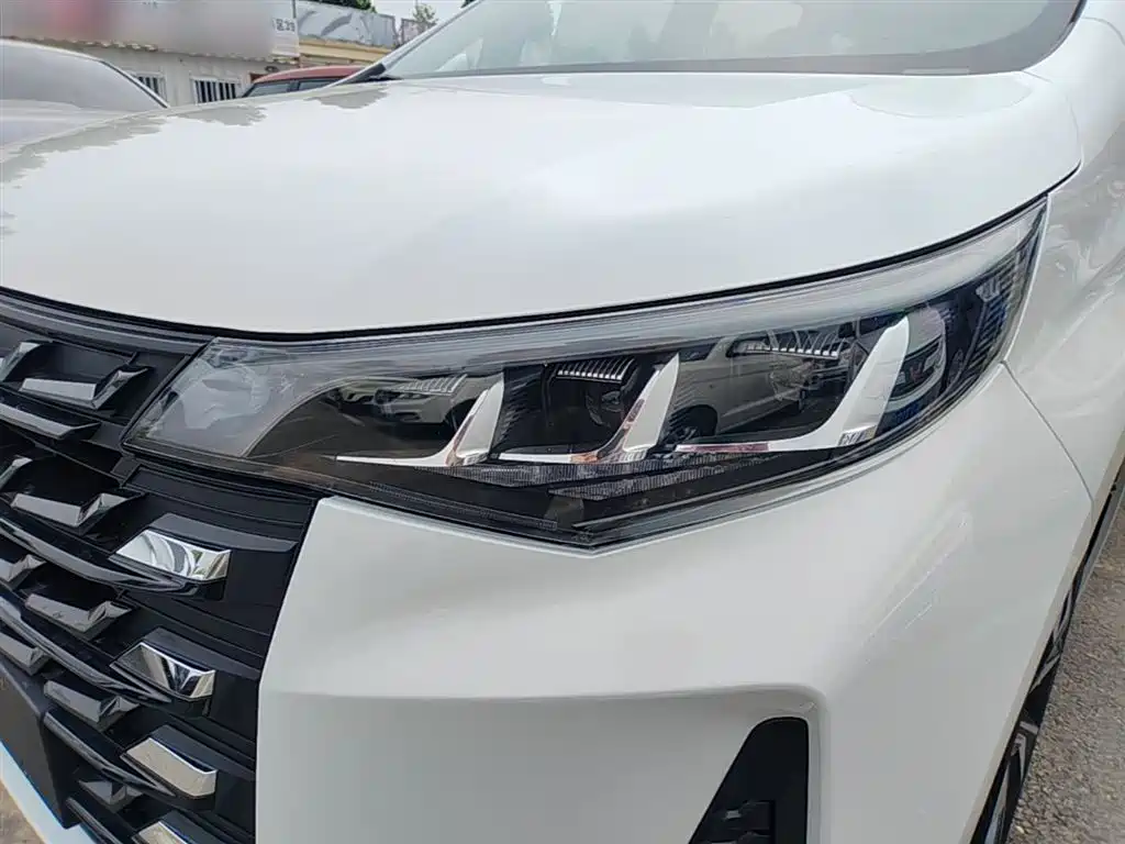 GAC Trumpchi Trumpchi M6 2023 PRO 270T DCT Luxury Edition фото 24