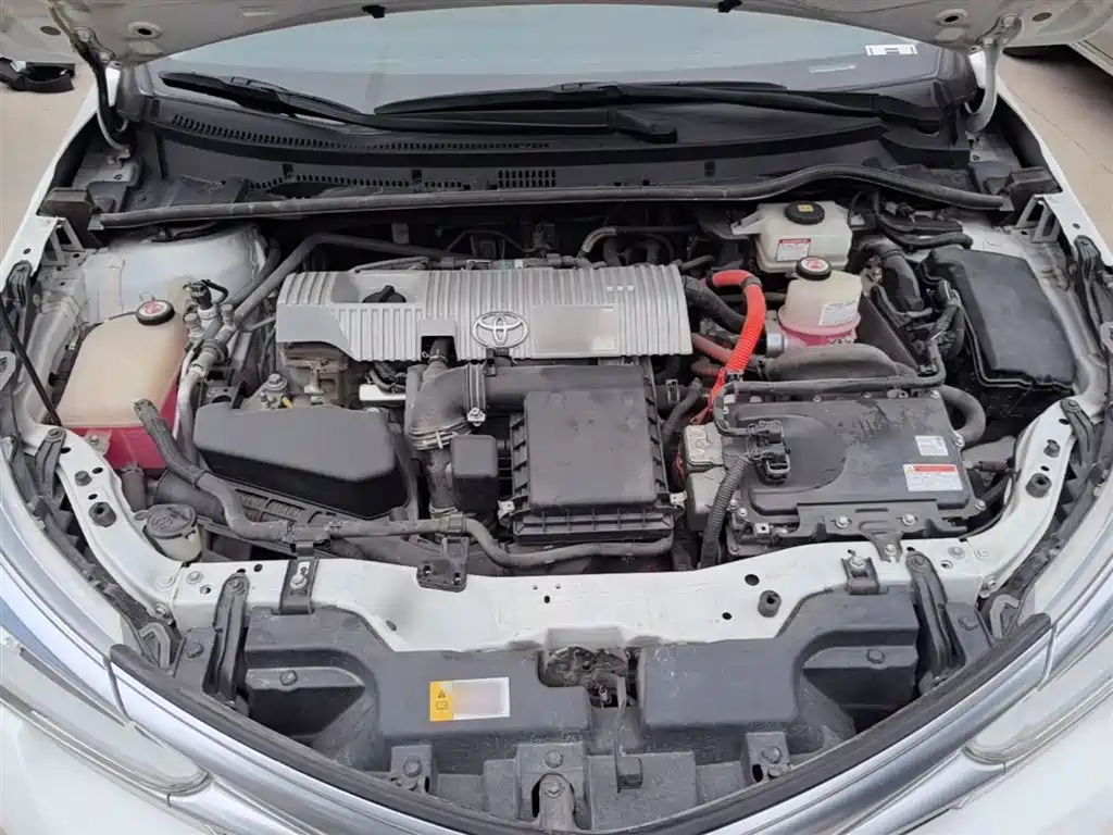 Toyota Corolla 2018 Hybrid 1.8L E-CVT Smart Edition фото 20