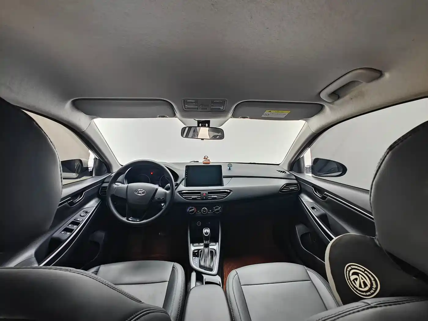 Hyundai Elantra 2020 1.6L Auto GL Pleasing Edition фото 8