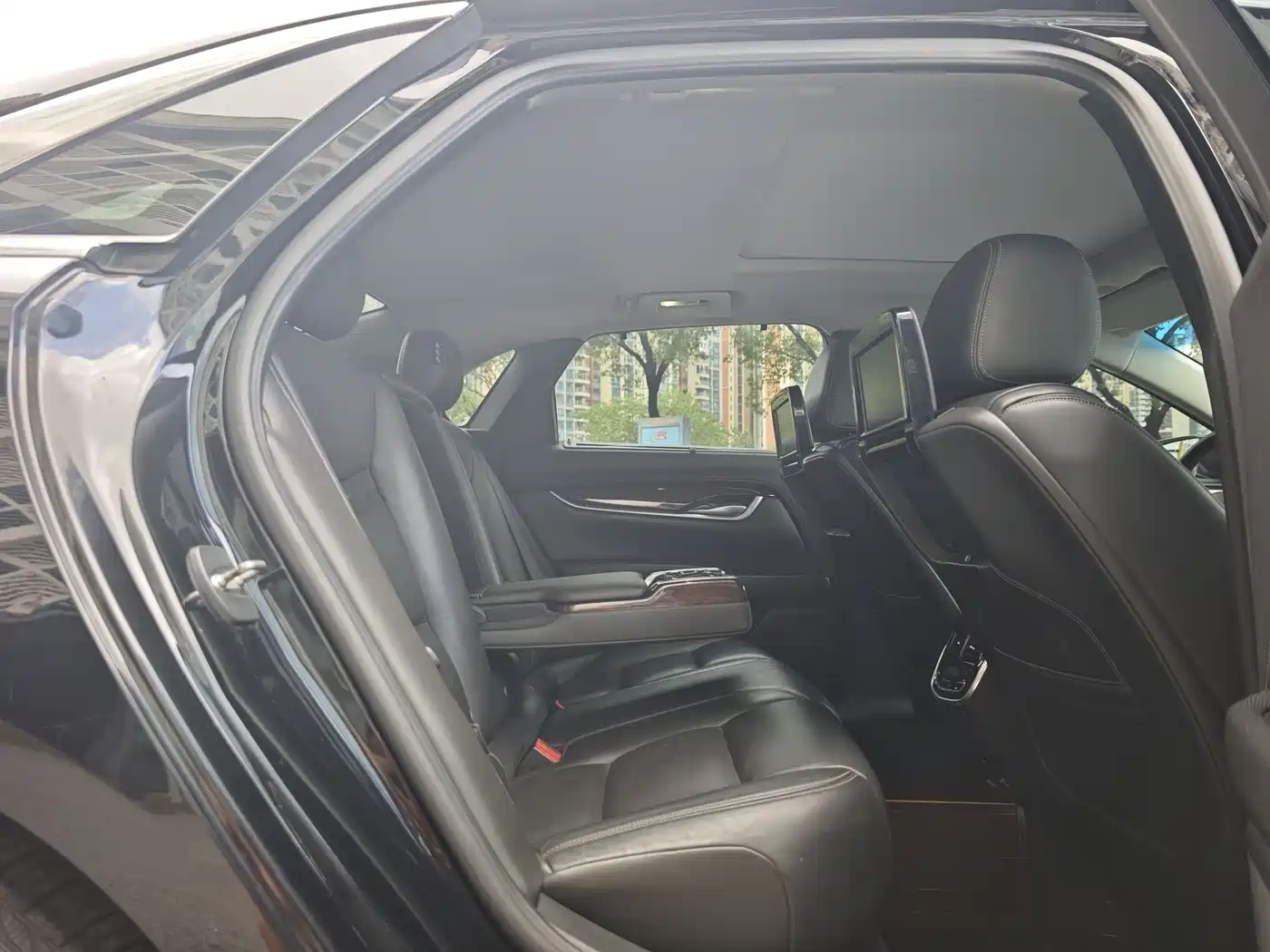 Cadillac XTS 2016 28T Luxury фото 12