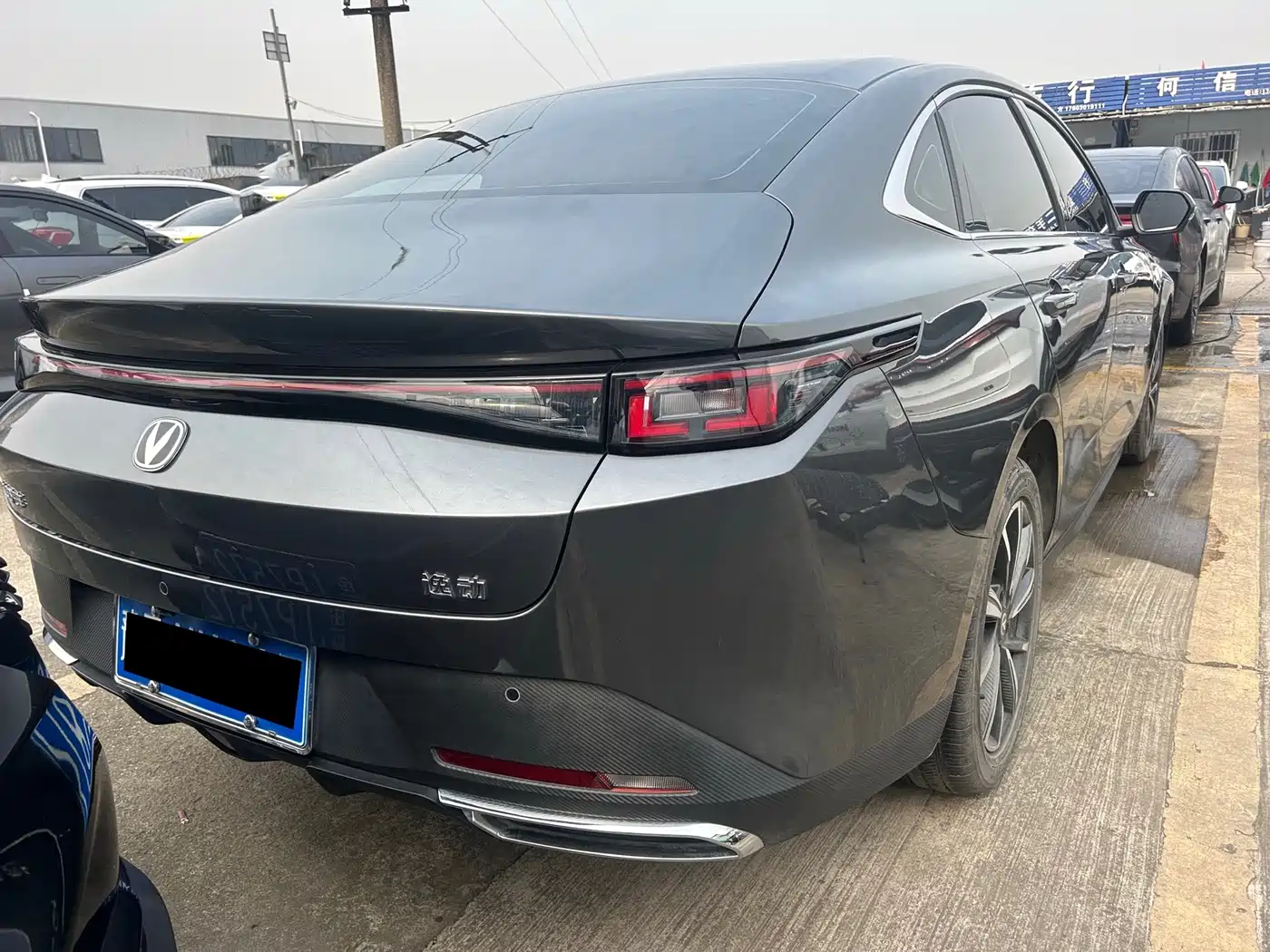 Фото 12 - Changan Eado