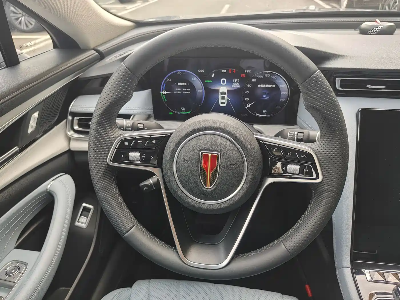 Hongqi H5 PHEV 2025 170 Super Hybrid Edition фото 20