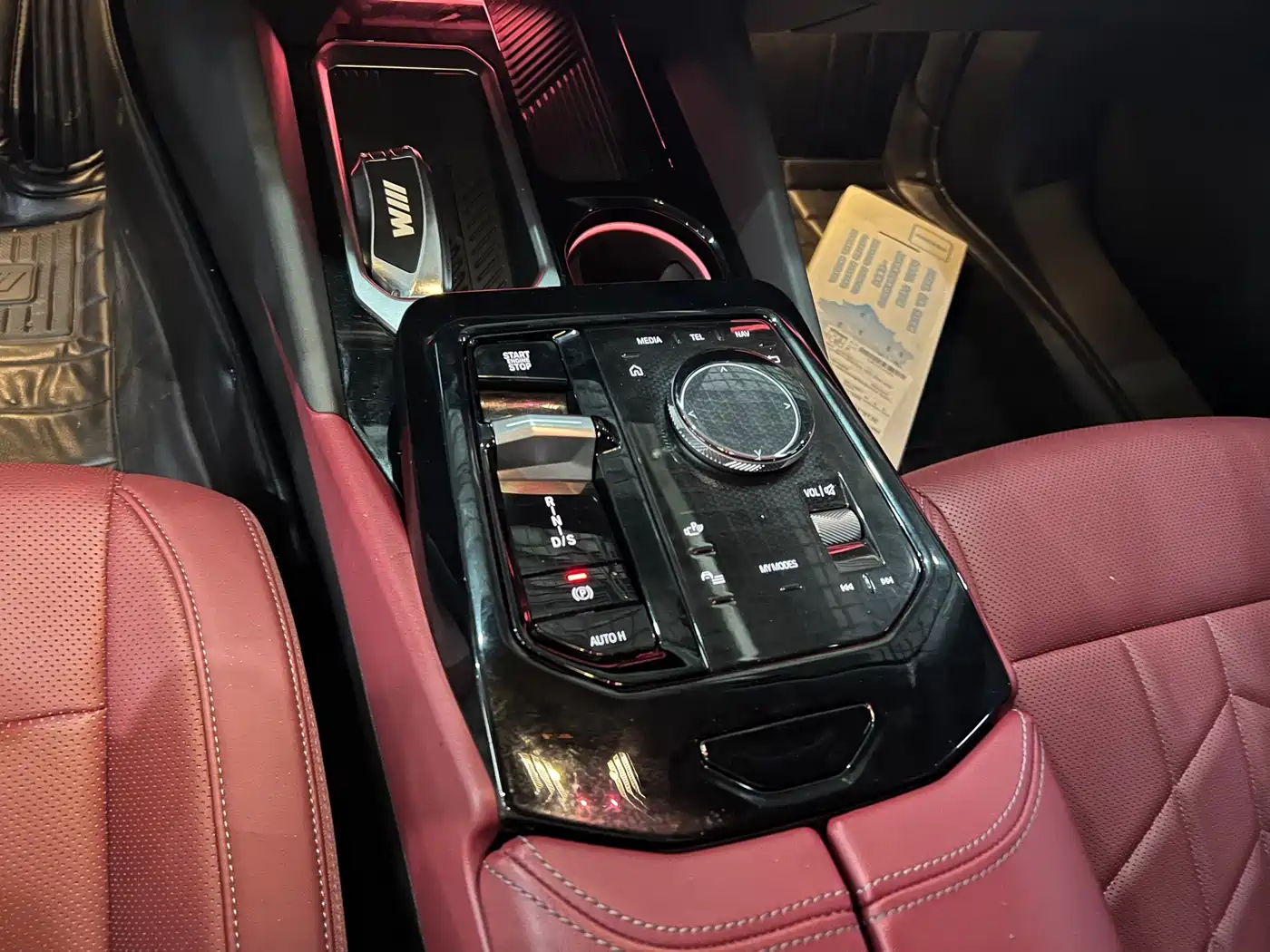 BMW 5 Series 2024 530Li Leading M Sport Package фото 7