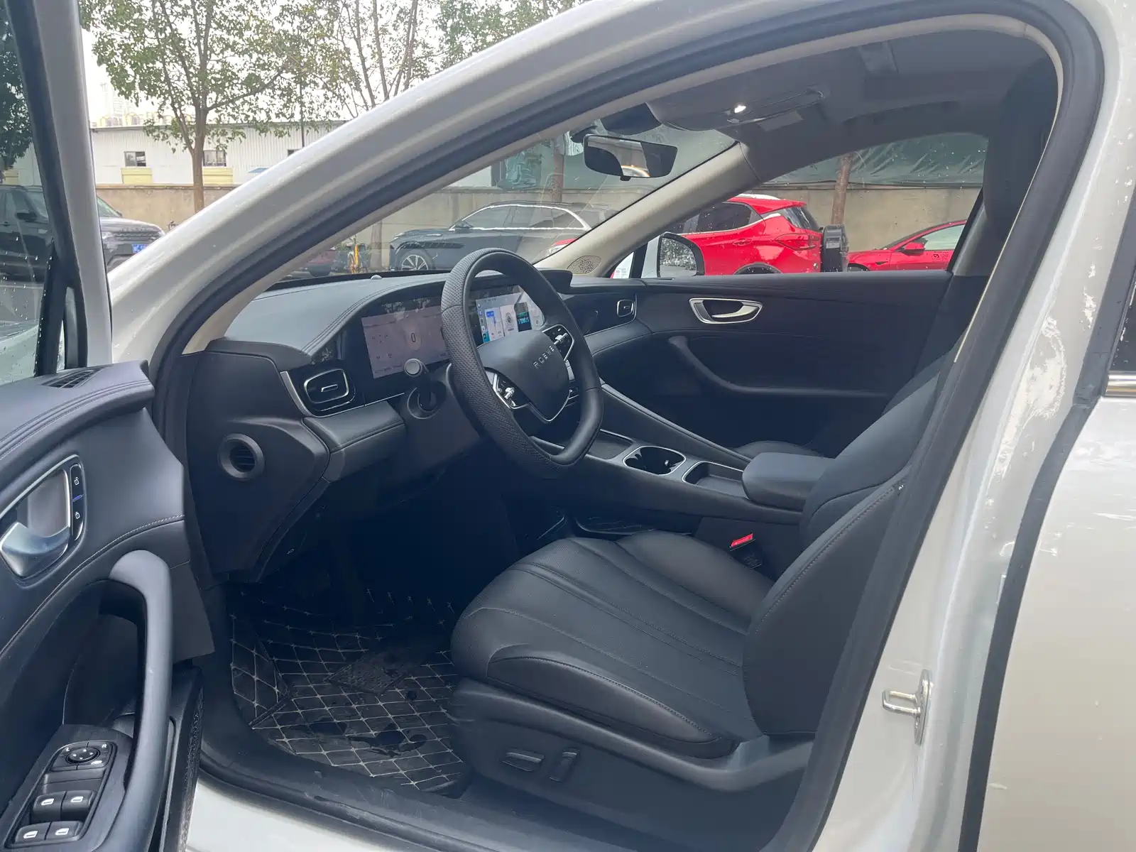 Фото 7 - Roewe D7
