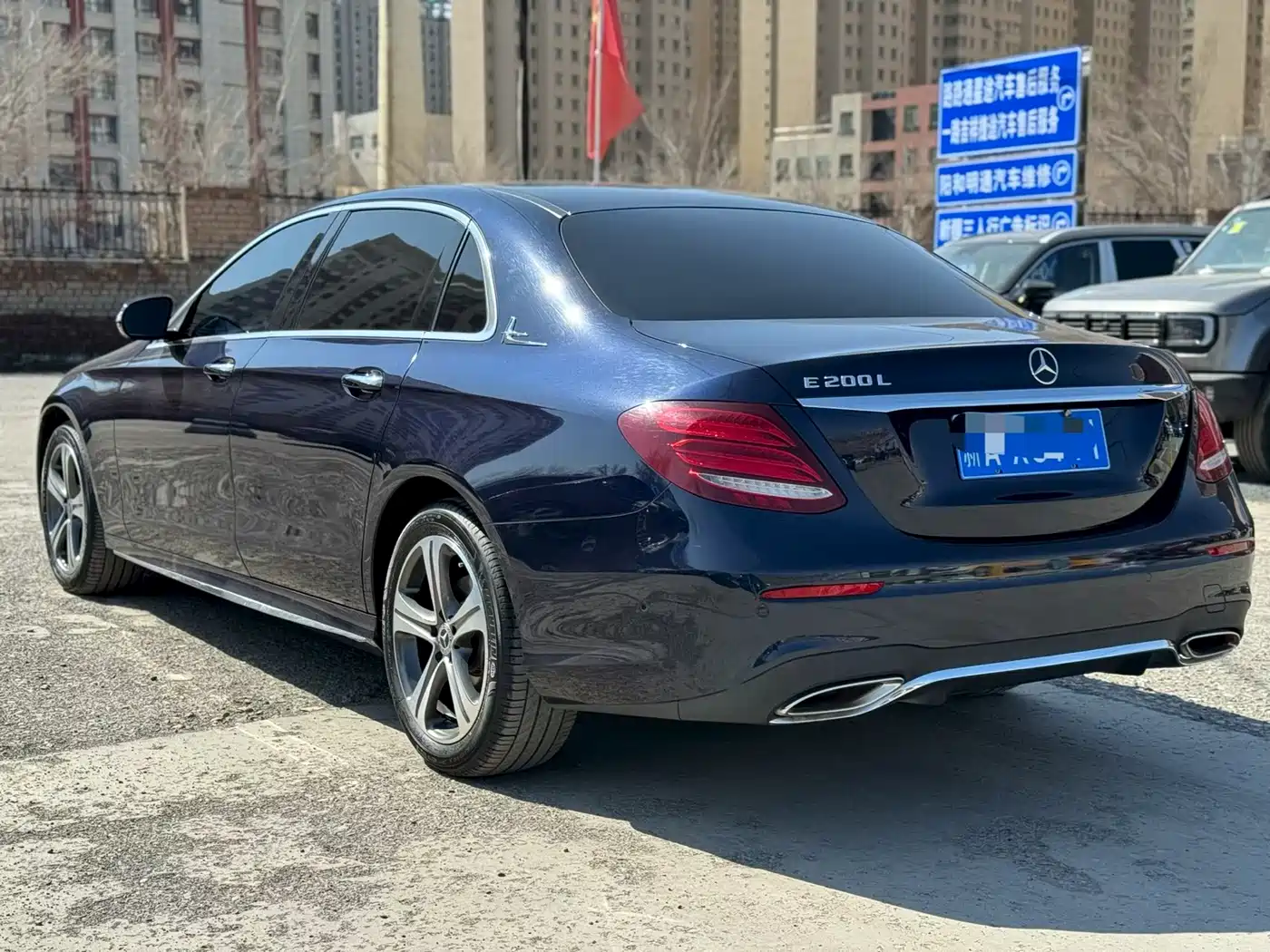Mercedes-Benz E-Class 2018 E 200 L фото 7