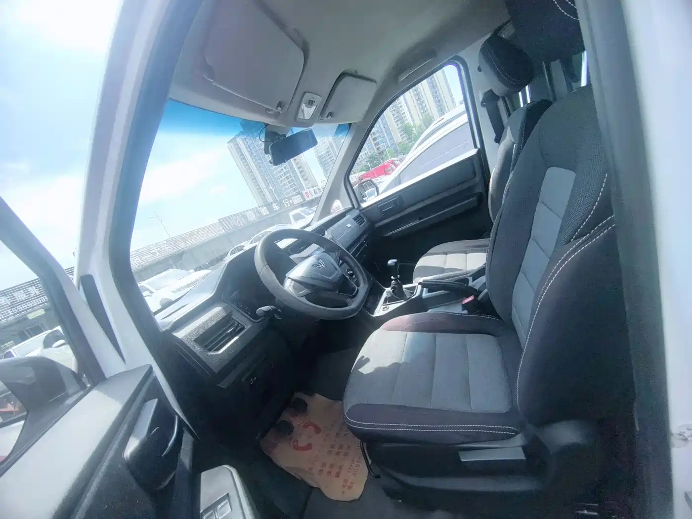 Wuling Motors Wuling Hongguang PLUS 2020 2019 1.5T Manual Wealth 2-seater