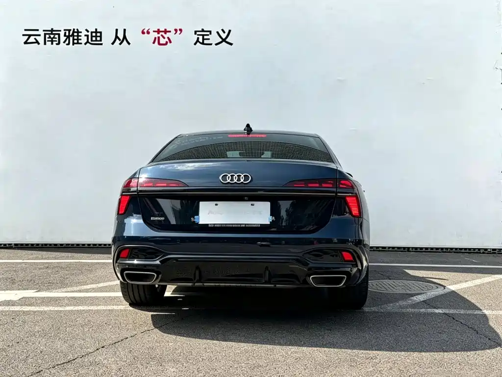 Фото 5 - Audi A6L