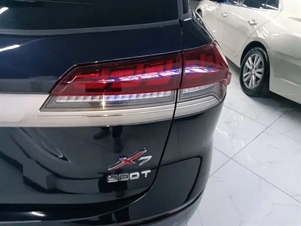Changan Oshan X7 2021 2021 1.5T Automatic Luxury