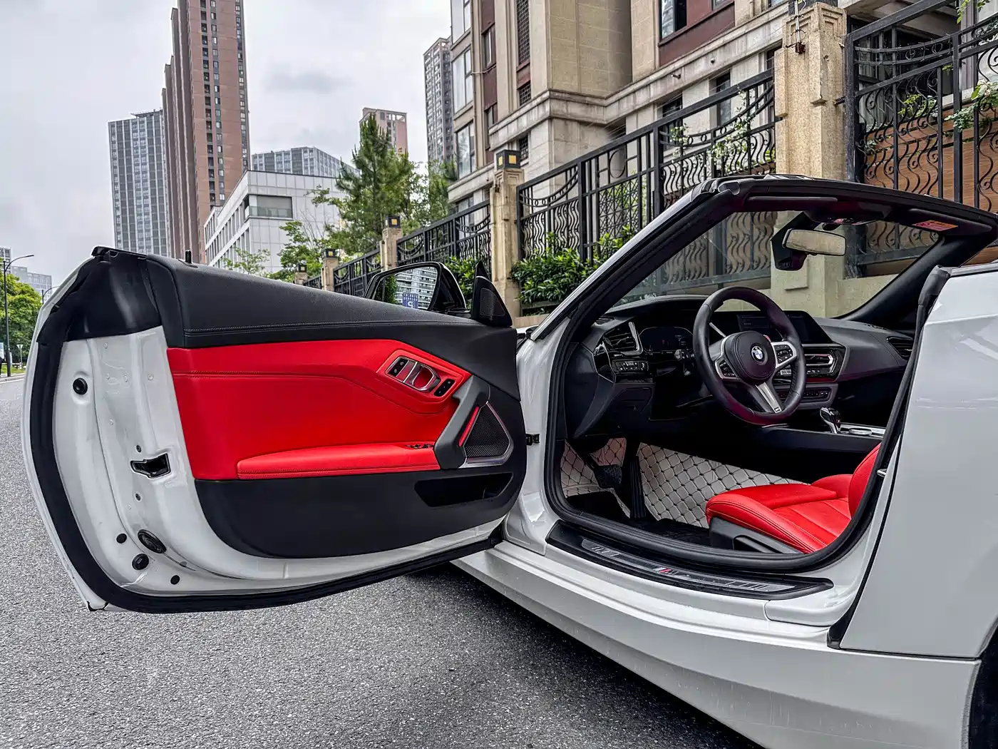 BMW Z4 2022 sDrive 25i M Sport Package фото 13