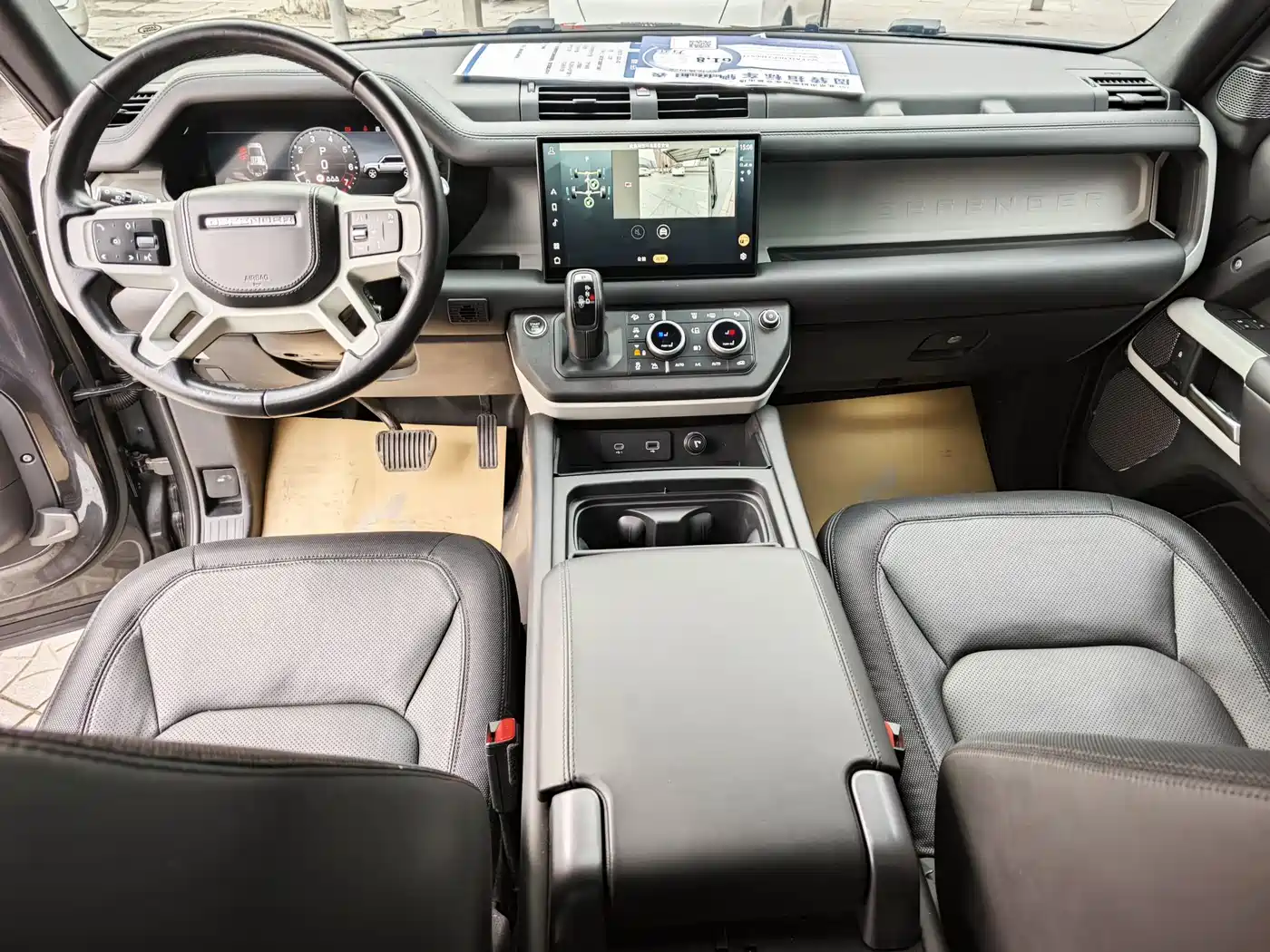 Land Rover Defender 2023 Model 110 3.0T P400 X-DYNAMIC HSE фото 9