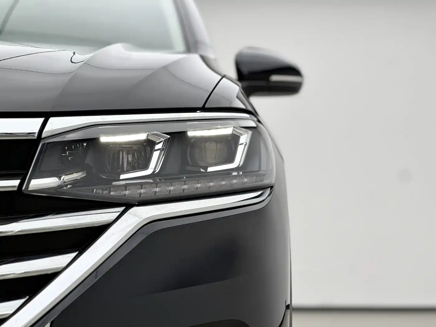 Volkswagen Viloran 2020 330TSI Luxury Edition фото 18