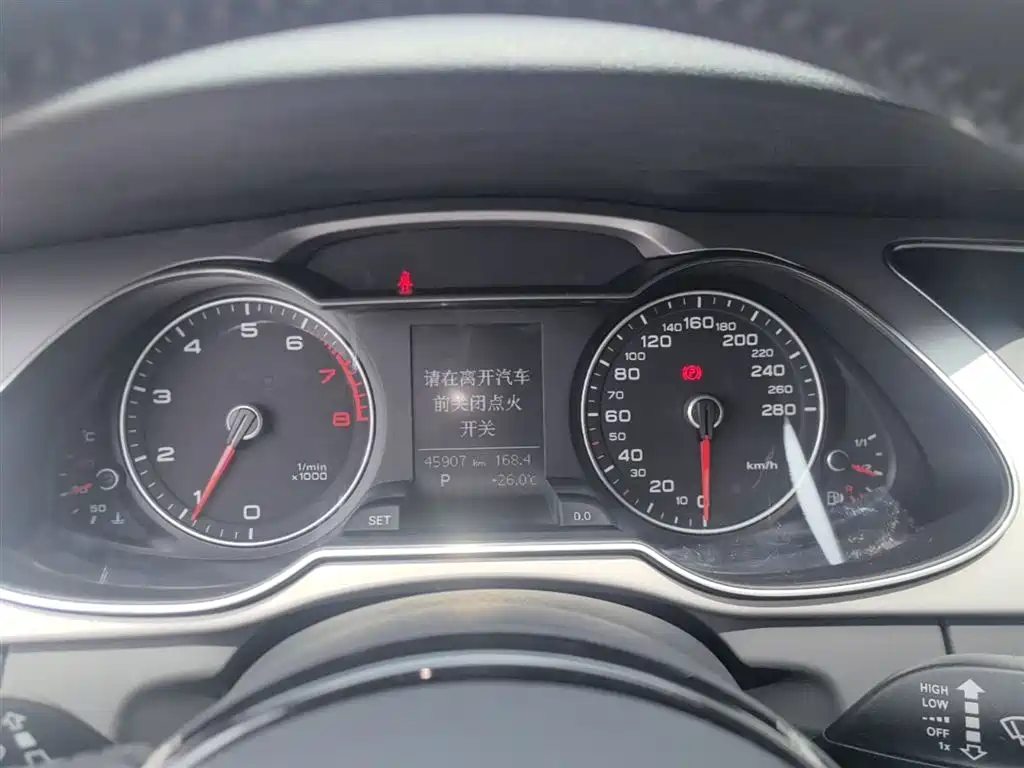 Audi A4L 2016 35 TFSI Collector's Edition Automatic Standard фото 12