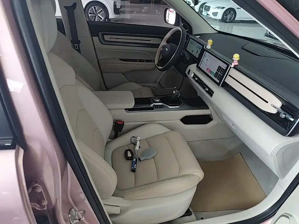 Geely ICON 2023 2023 Model 1.5TD Chocolate Deluxe Edition