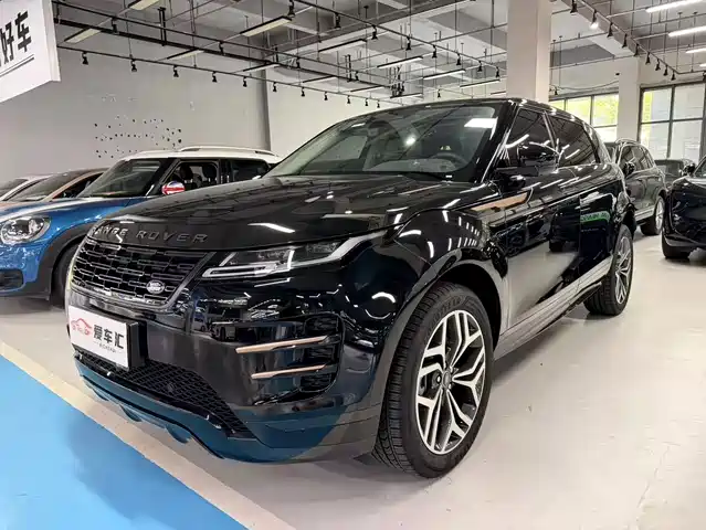  Land Rover Range Rover Evoque 2026 Range Rover Evoque L SE