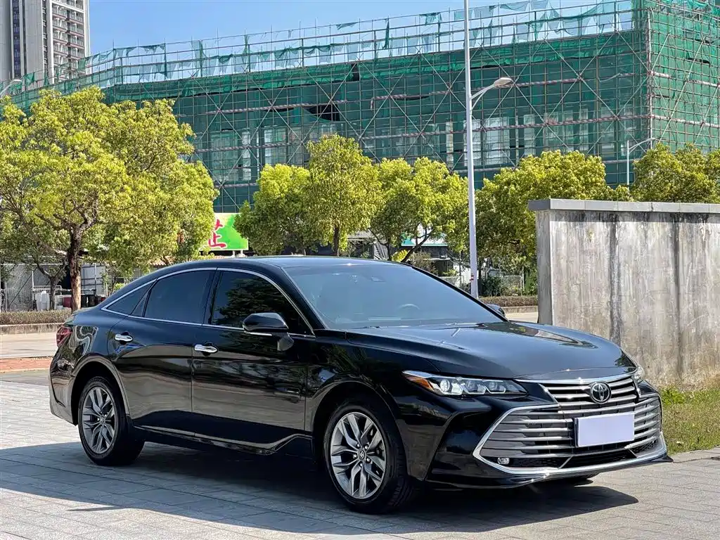 Toyota Avalon 2021 2.5L Luxury Edition фото 3
