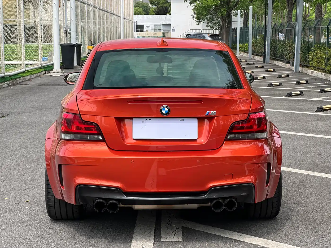 BMW 1 Series M 2011 1M Coupe фото 5