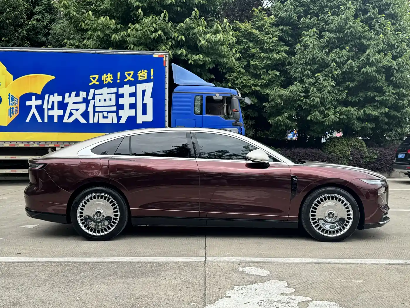 Voyah Auto VOYAH Zhuiguang L 2025 Mid-configuration Model фото 4
