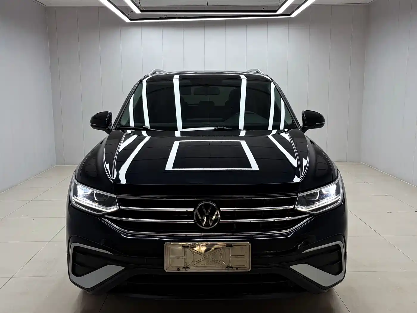 Volkswagen Tiguan L 2023 280TSI 2WD Trend Limited Edition фото 2