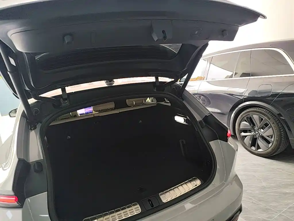 NIO ET5T 2025 2025 75kWh Touring