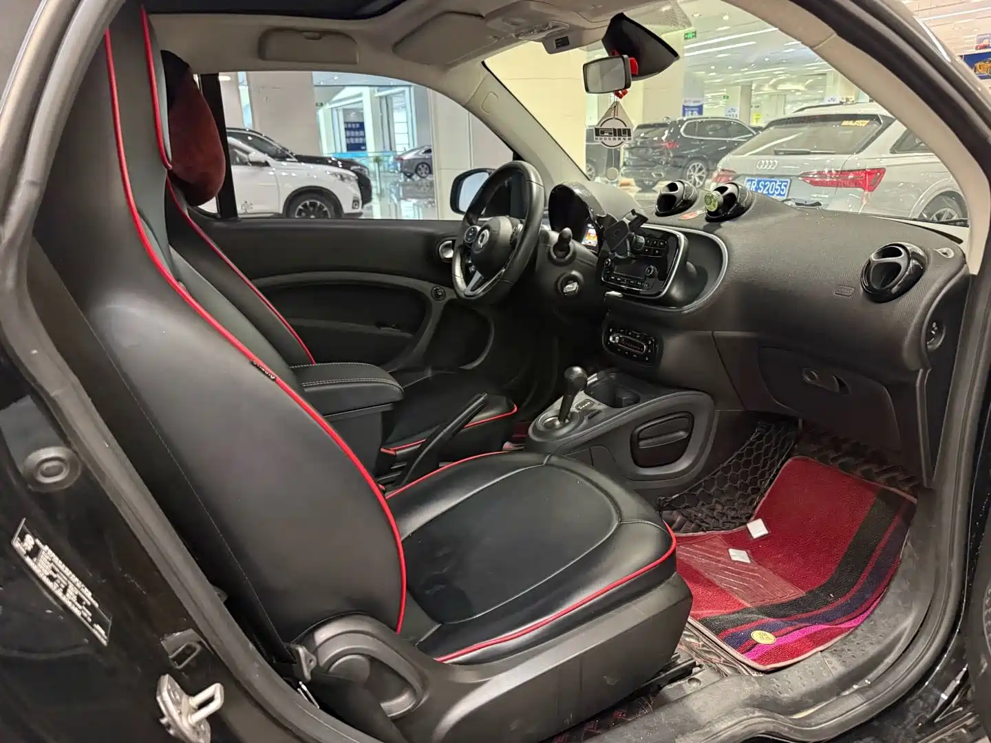 Photo 5 - smart fortwo
